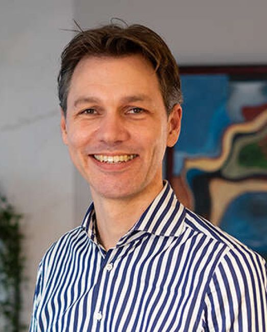 Consultant/Directeur RMC Kevin Miley